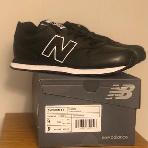 New Balance Classics, Leather